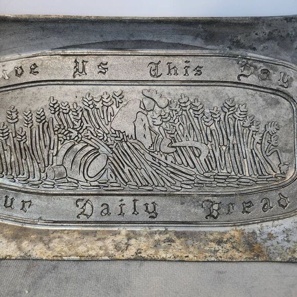Vintage Give Us This Day Our Daily Bread Metal Bread  Tray Dish - Picture 4 of 7